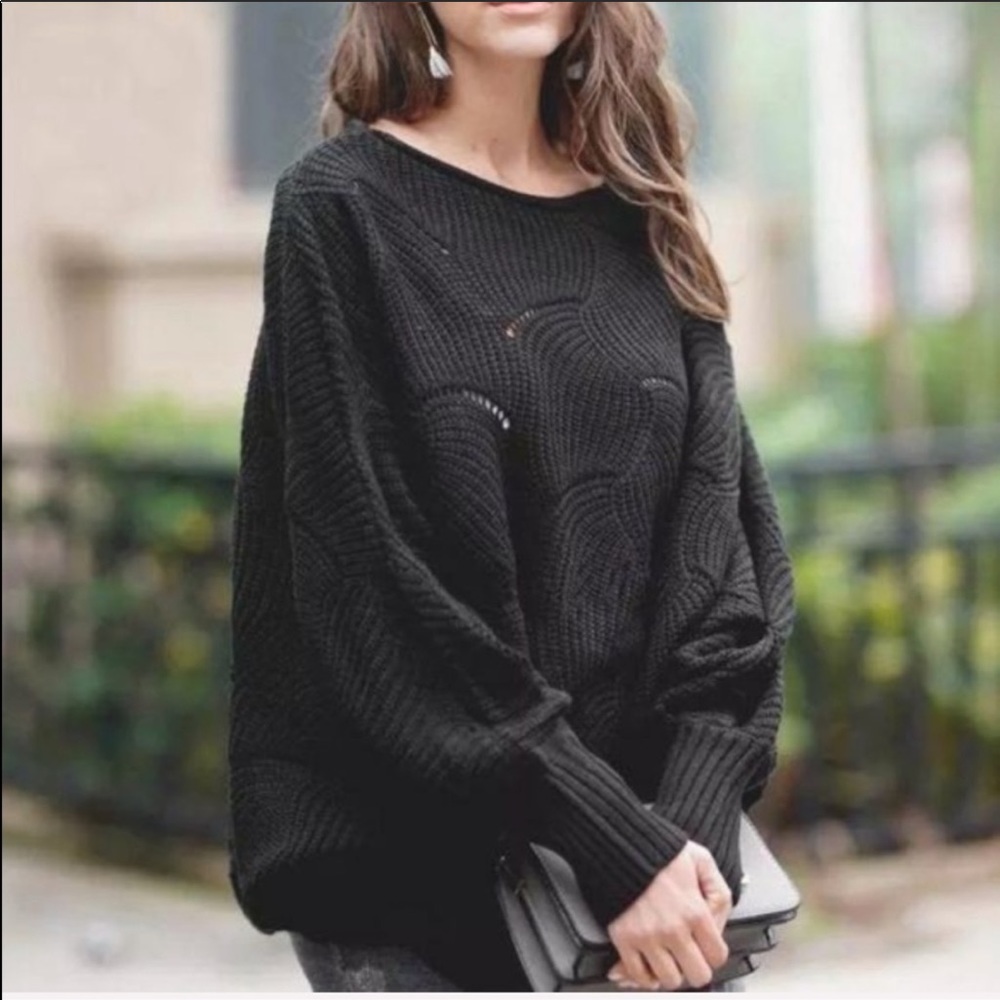 Vici Scalloped Sweater